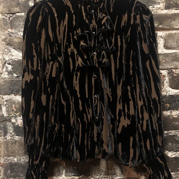 Shrine Velvet Ruffle Snap button Blouse S - Picture 2 of 8